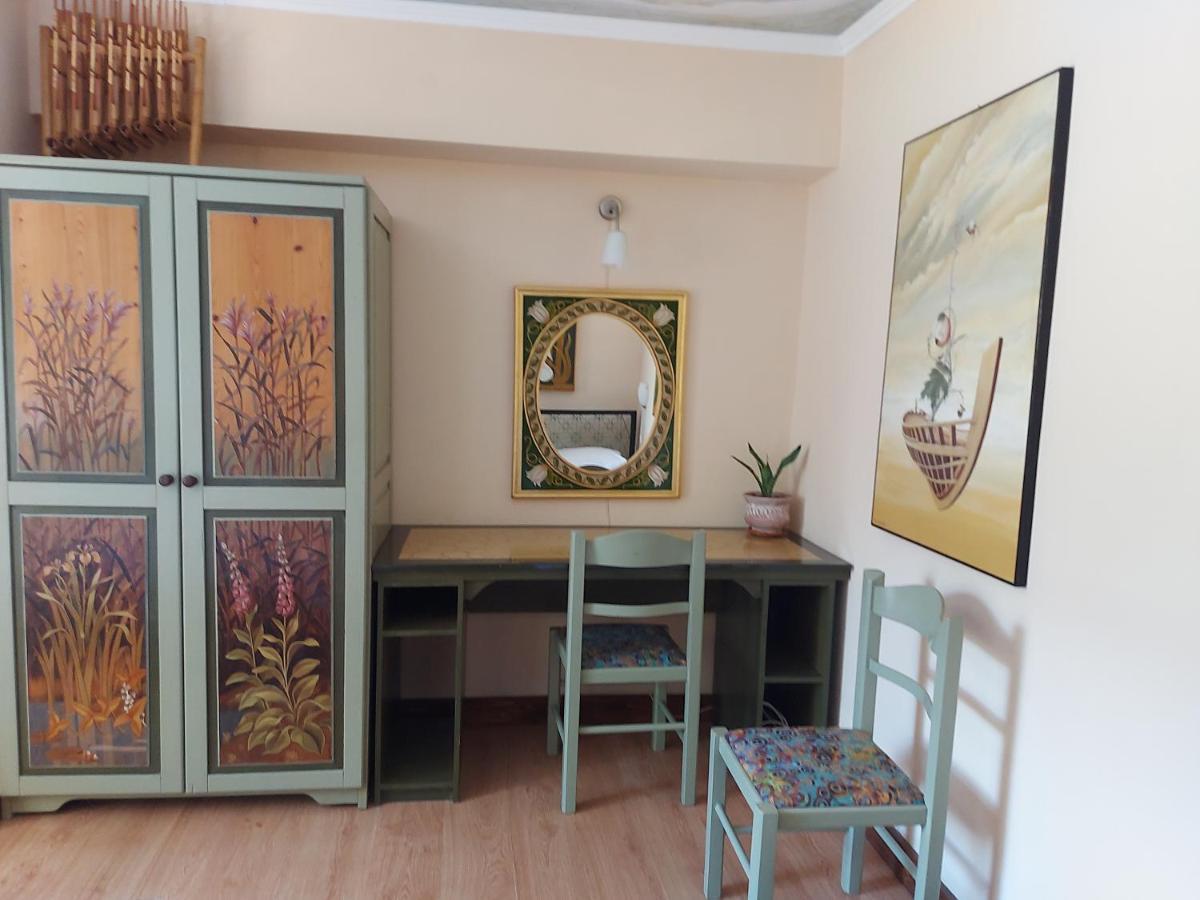 Kallirákhi Varias Art House מראה חיצוני תמונה